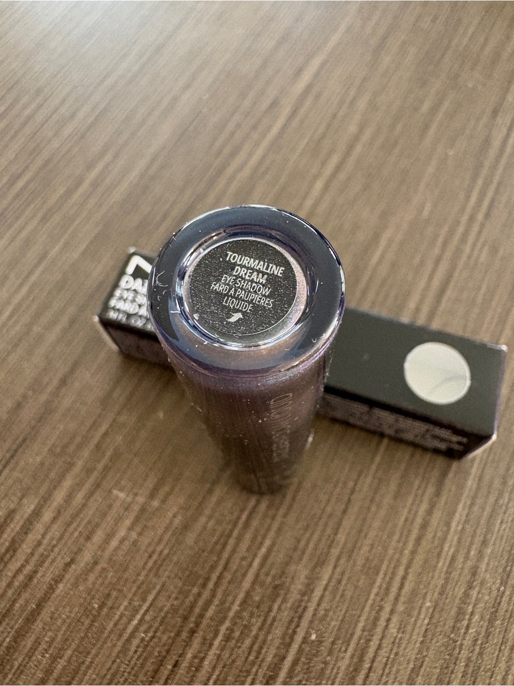 MAC Cosmetics Dazzleshadow Liquid – Tourmaline Dream blue - Picture 5 of 7
